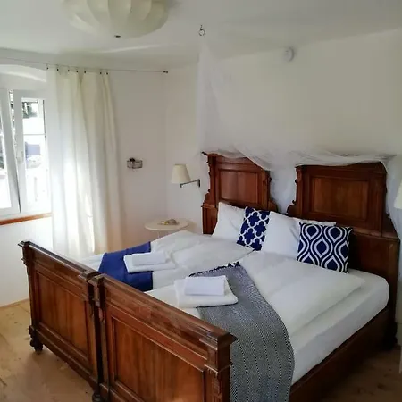 Ferienhaus Ca' Flora Nerezine